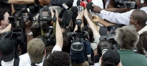 Meute_journalistes